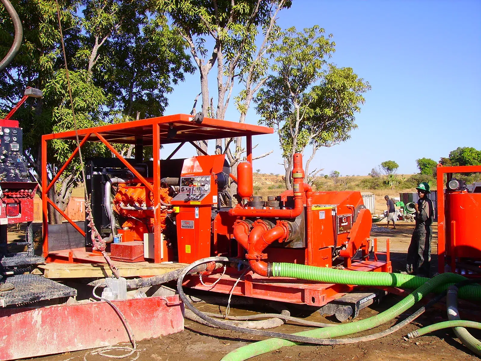 tecniwell-drilling-mud-pumps-&-HDD-TW708 AFRICA