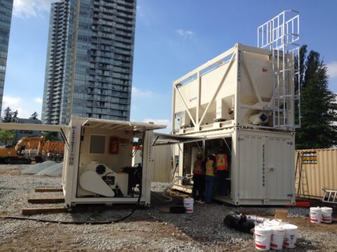 TW700 + TWM30_CANADA (1)